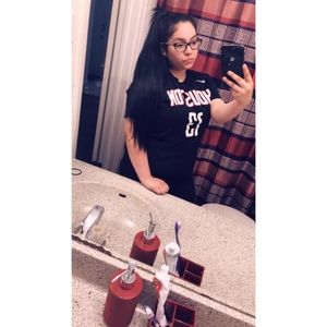 Meet your Posher, Elysia